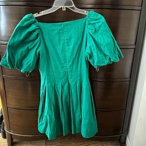 House of Harlow NWT Twist Front Cut-Out Puff Sleeve Empire Waist Mini Dress
